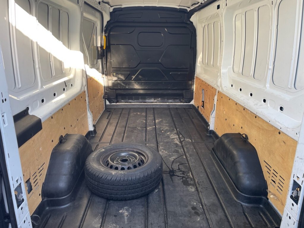 Used Ford Transit 2018 for sale - 76867320: Photo 16