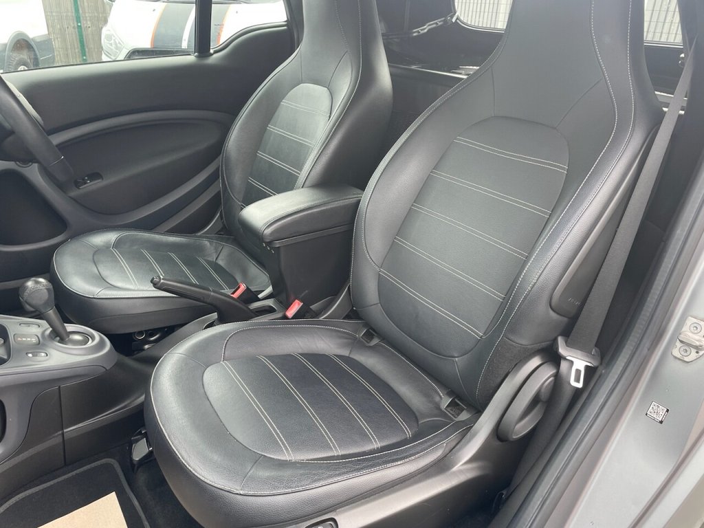 Used smart fortwo 2016 for sale - 77341462: Photo 15