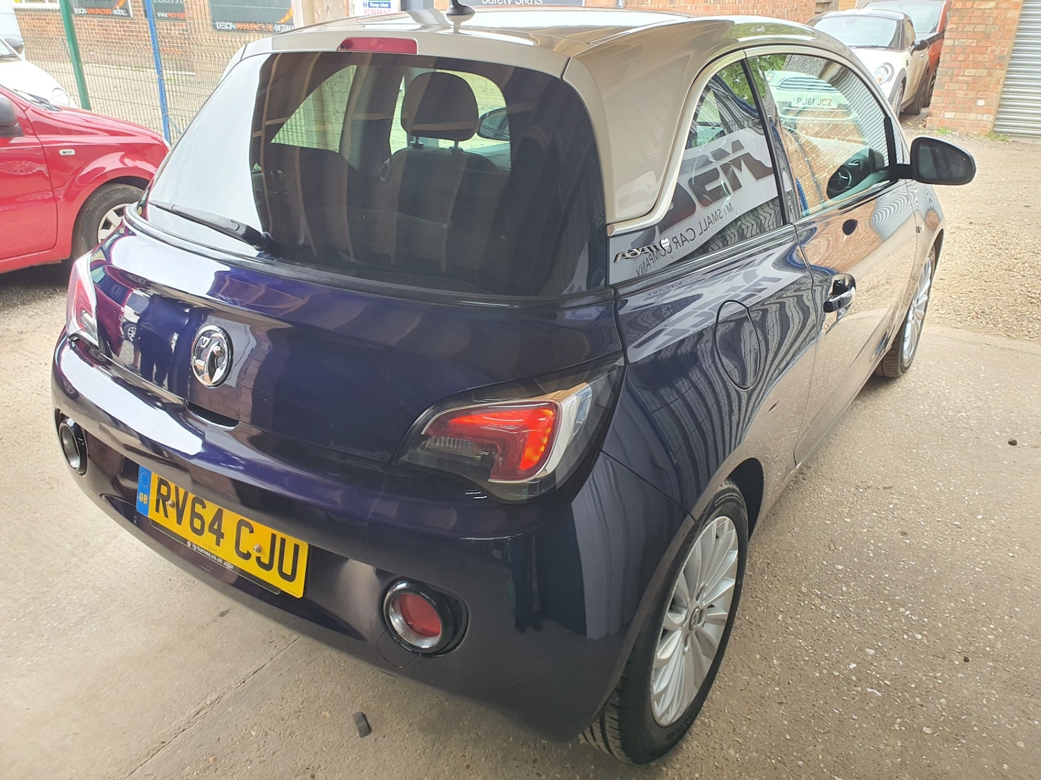 Used Vauxhall ADAM 2014 for sale - 77618437: Photo 3