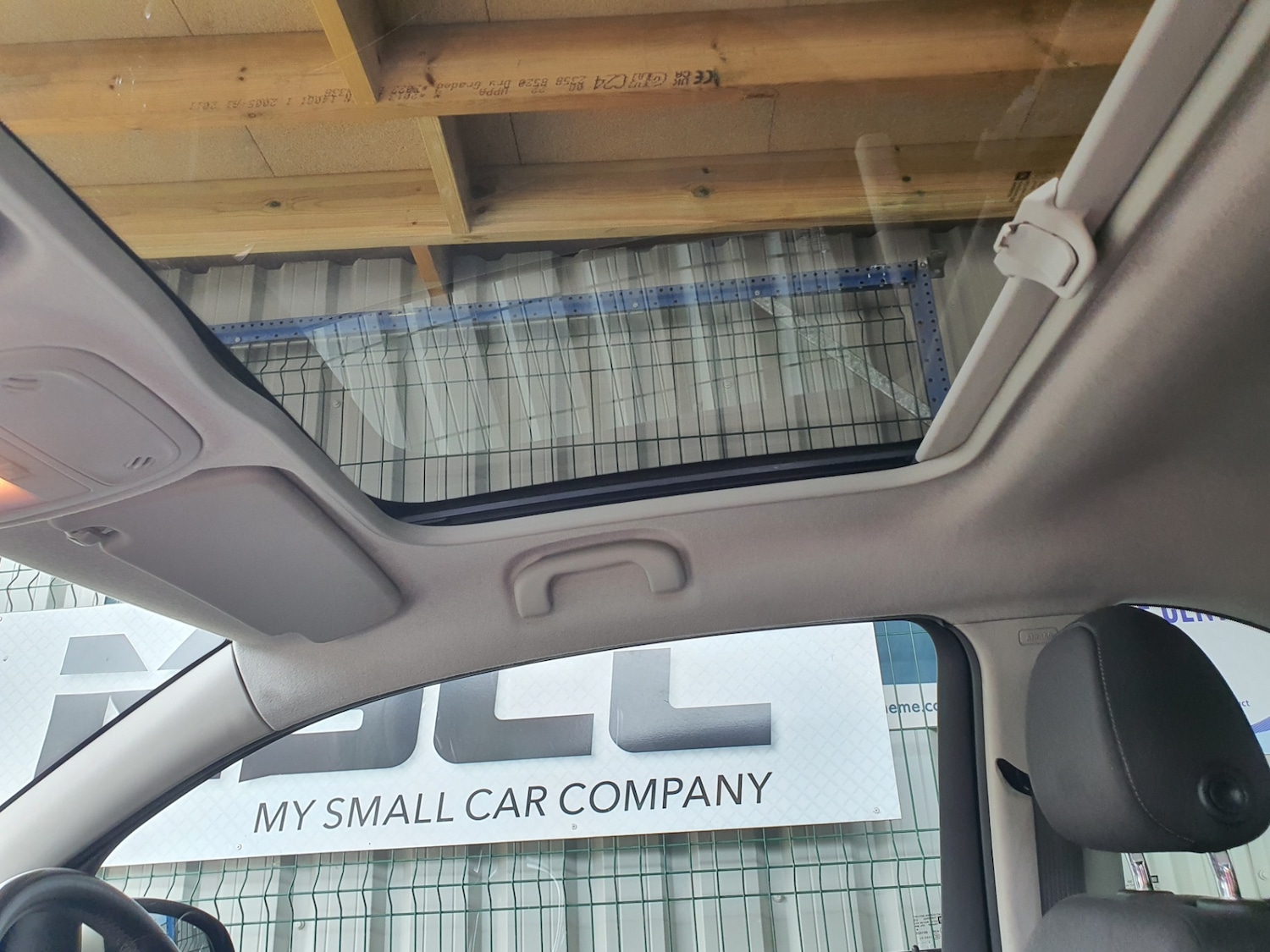 Used Vauxhall ADAM 2014 for sale - 77618437: Photo 6