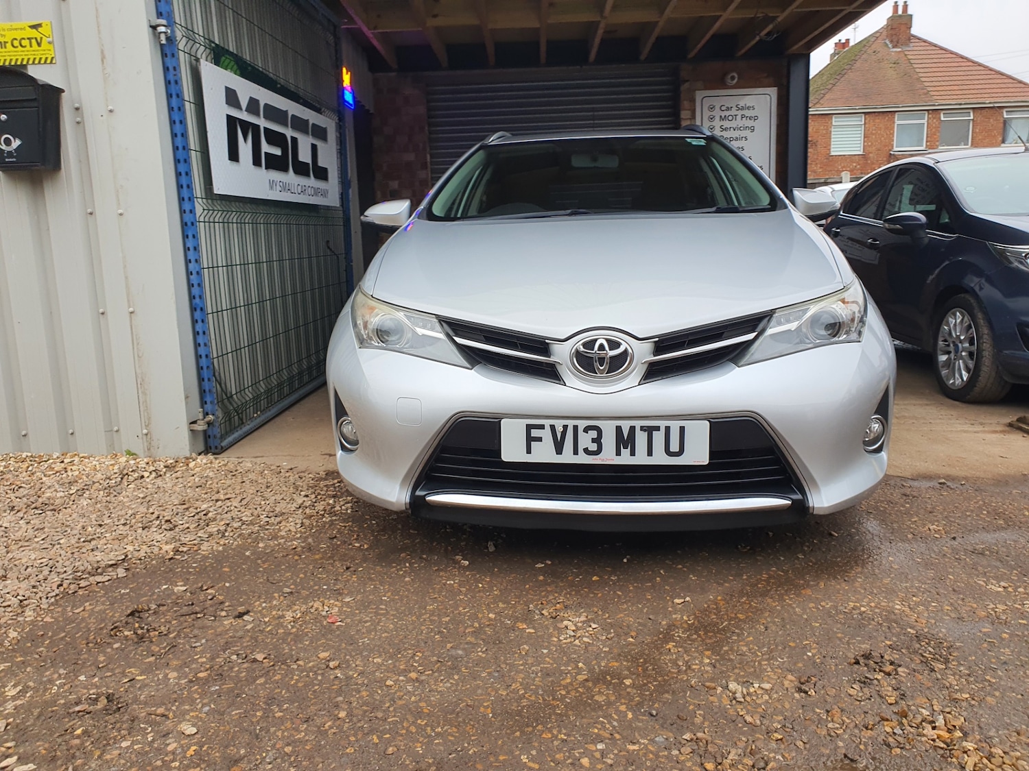 Used Toyota Auris 2013 for sale - 77363310: Photo 1