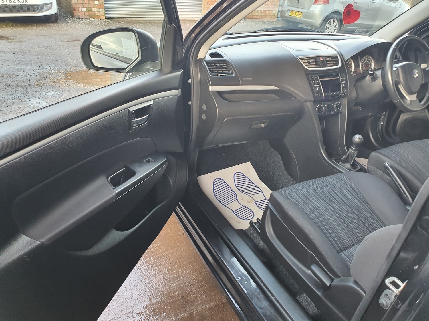 Used Suzuki Swift 2016 for sale - 77363323: Photo 11