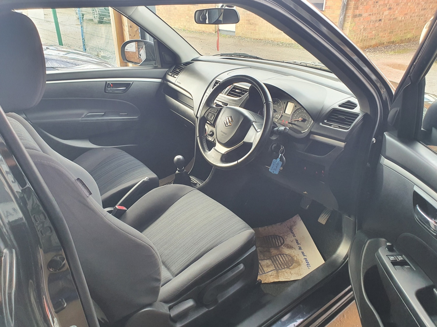 Used Suzuki Swift 2016 for sale - 77363323: Photo 8