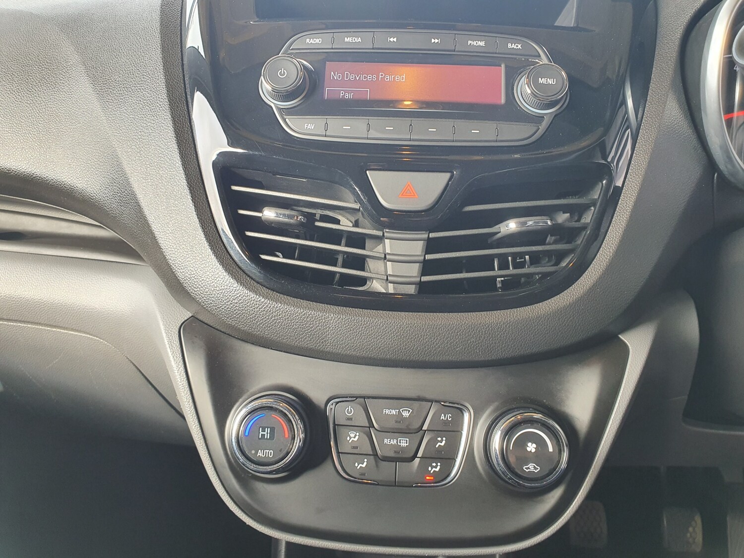 Used Vauxhall Viva 2015 for sale - 76280402: Photo 15