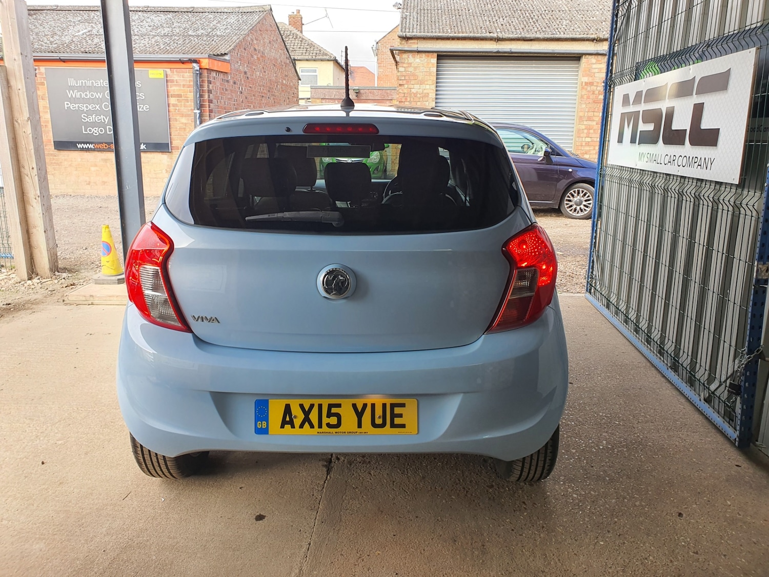 Used Vauxhall Viva 2015 for sale - 76280402: Photo 3