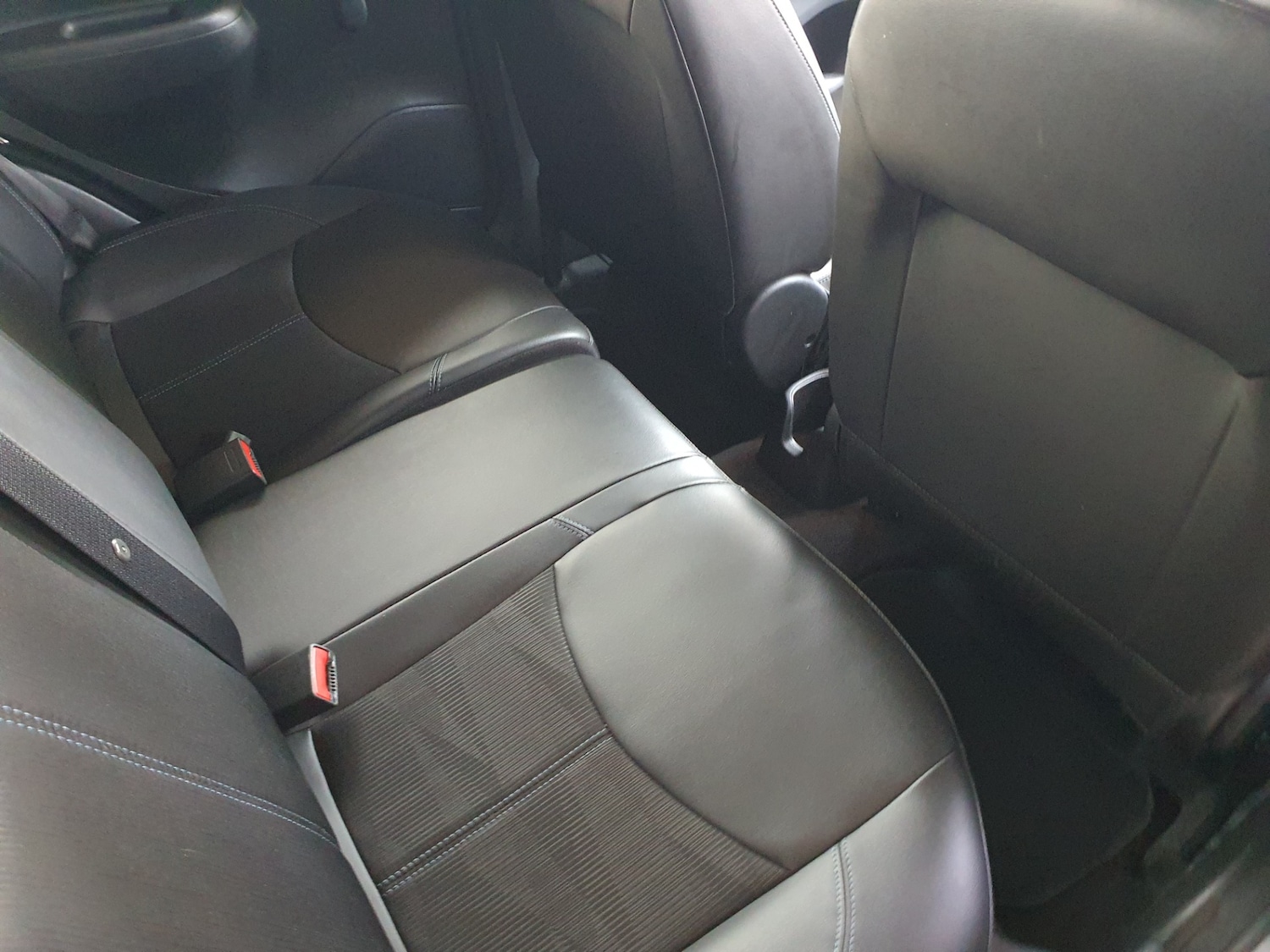 Used Vauxhall Viva 2015 for sale - 76280402: Photo 9