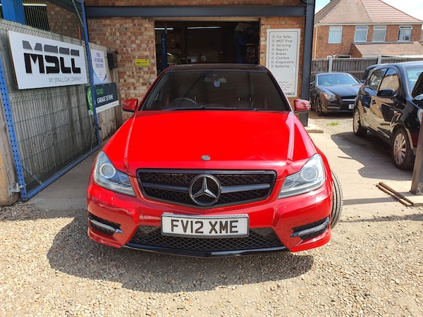 Used Mercedes-Benz C-Class 2012 for sale - 74939556: Photo 1