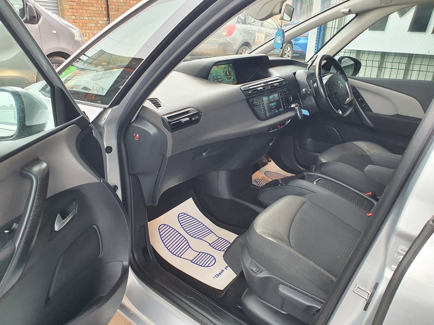 Used Citroen C4 Picasso 2016 for sale - 77676422: Photo 17