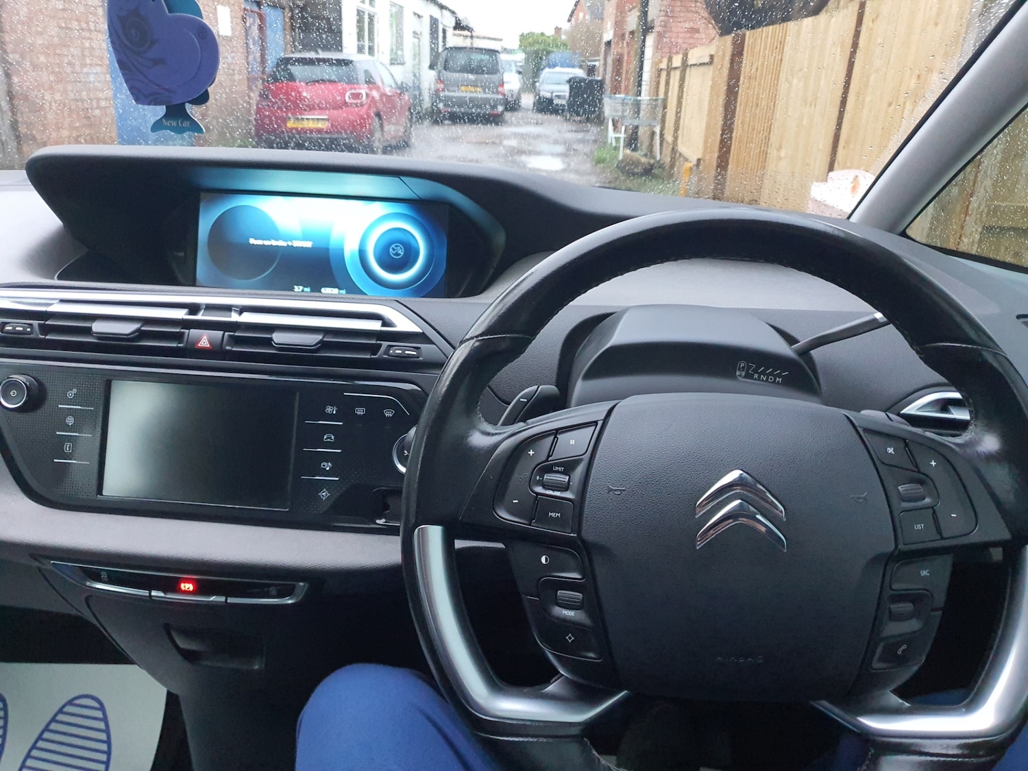 Used Citroen C4 Picasso 2016 for sale - 77676422: Photo 9