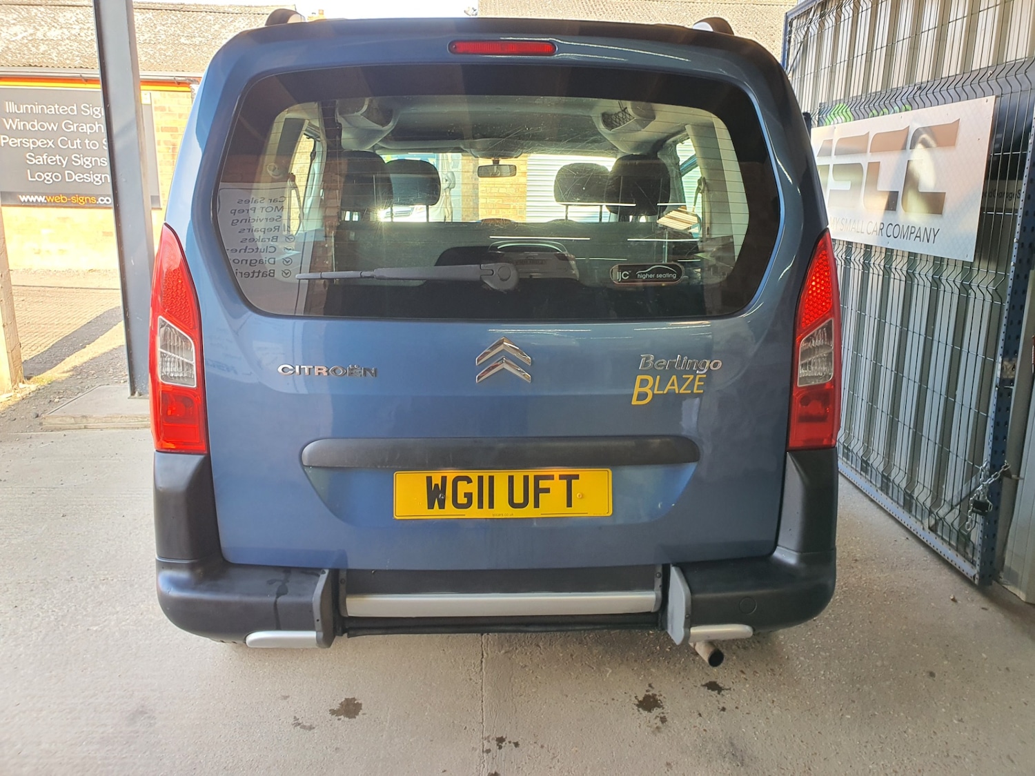 Vehicle 4