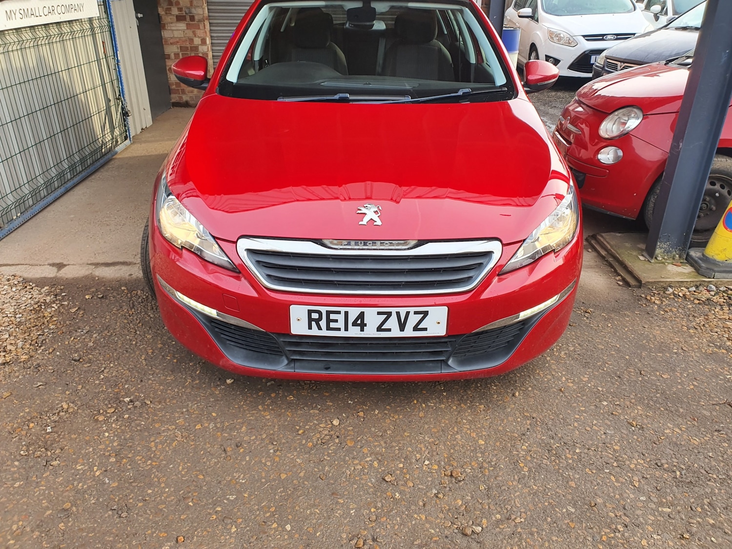 Used Peugeot 308 2014 for sale - 77024062: Photo 2