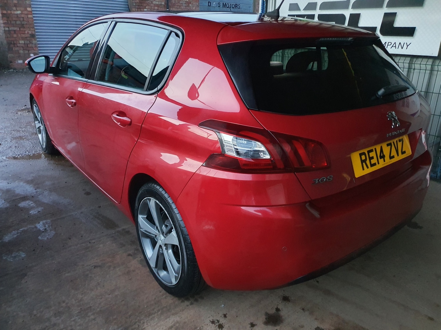 Used Peugeot 308 2014 for sale - 77024062: Photo 4