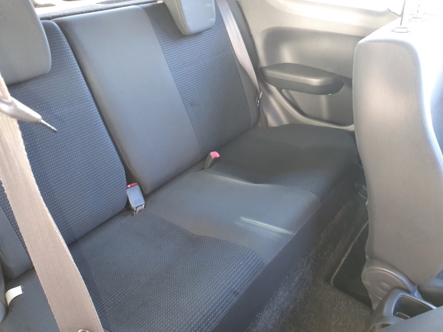 Used Suzuki Swift 2011 for sale - 76946754: Photo 11