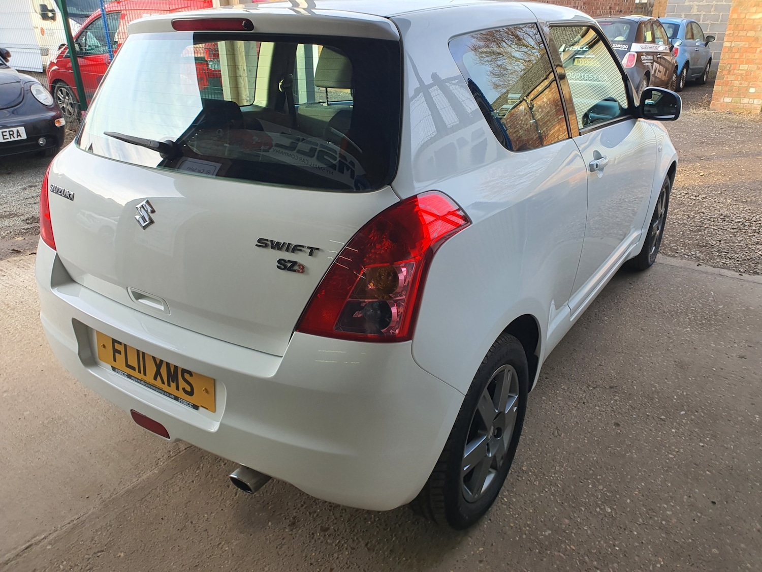 Used Suzuki Swift 2011 for sale - 76946754: Photo 5