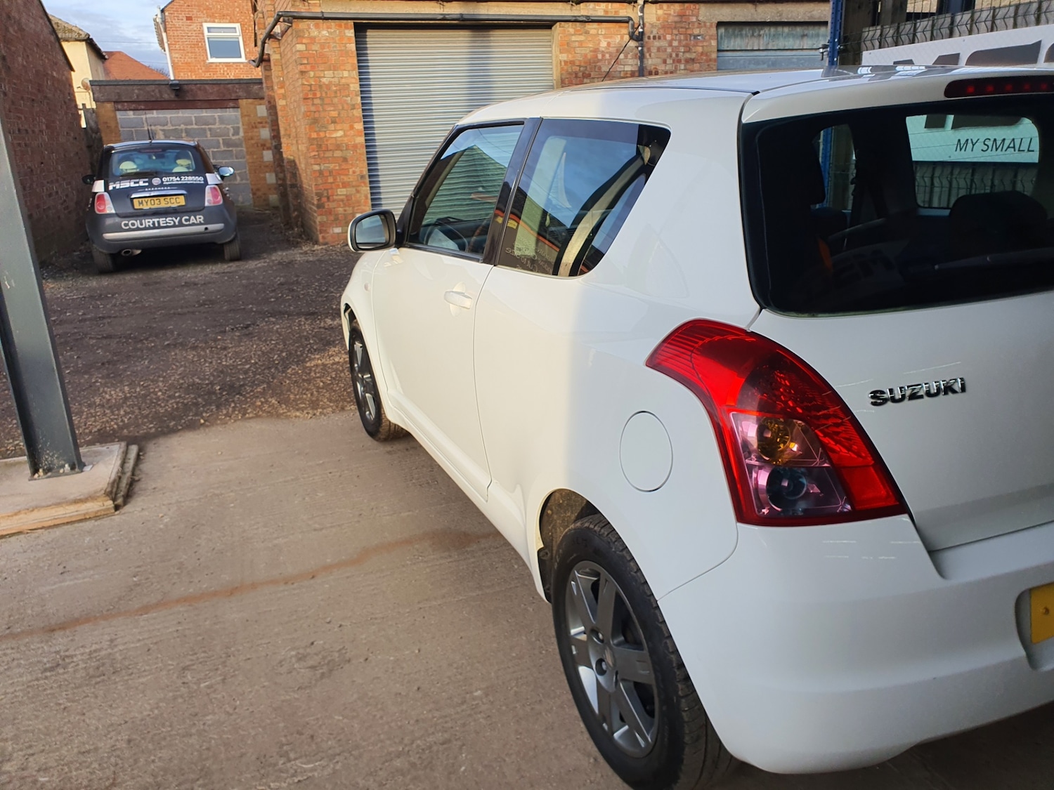 Used Suzuki Swift 2011 for sale - 76946754: Photo 6