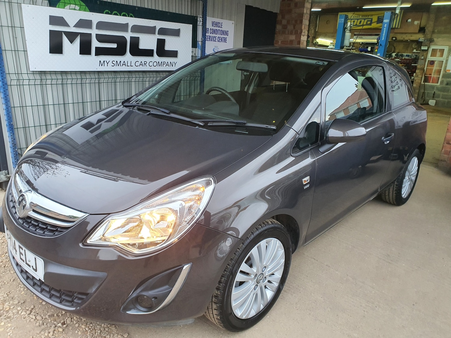 Used Vauxhall Corsa 2014 for sale - 76172486: Photo 3
