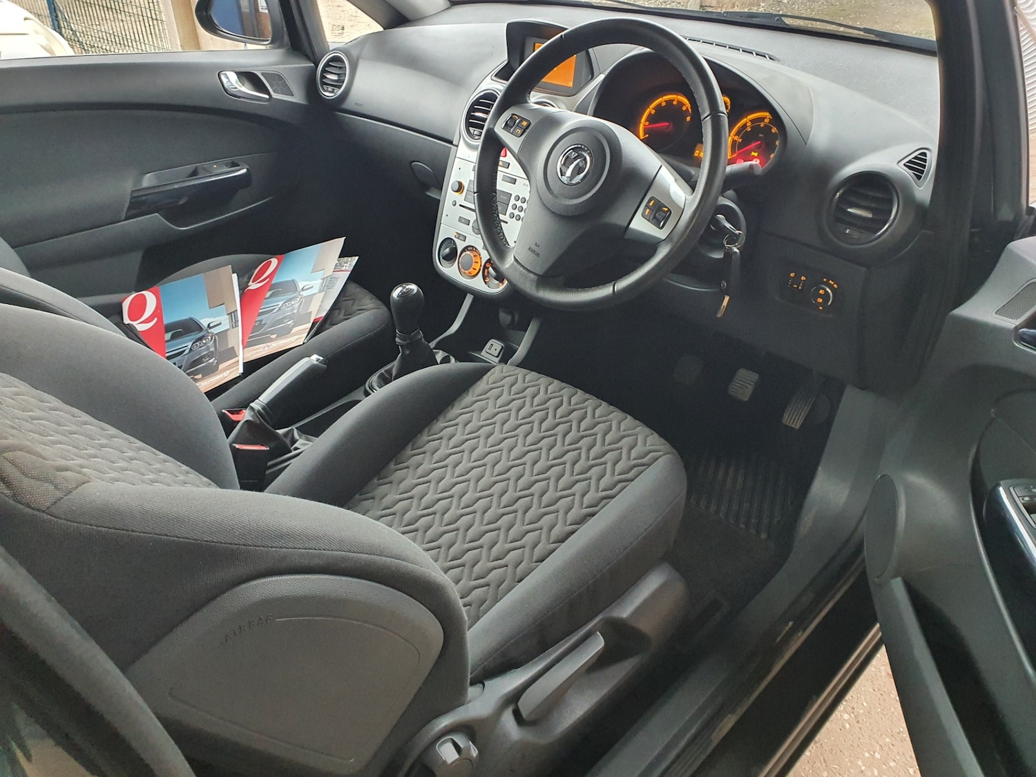 Used Vauxhall Corsa 2014 for sale - 76172486: Photo 6