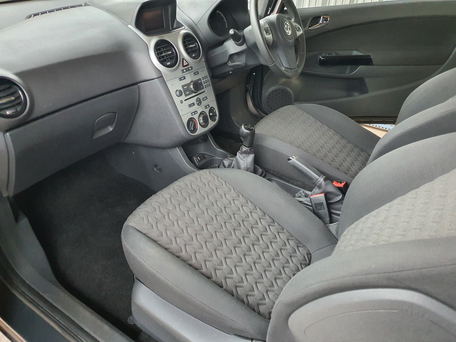 Used Vauxhall Corsa 2014 for sale - 76172486: Photo 8