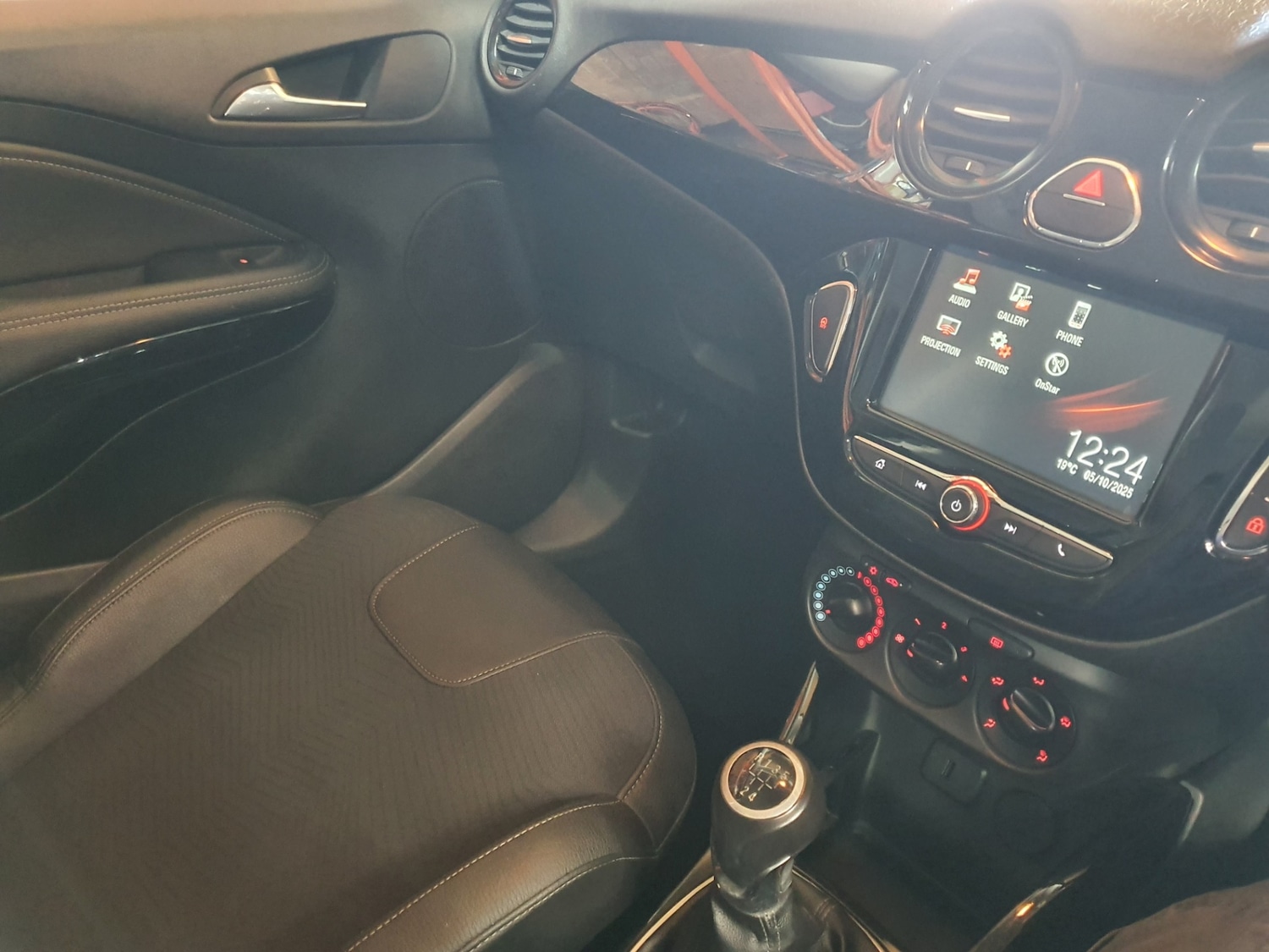 Used Vauxhall ADAM 2016 for sale - 76243126: Photo 13