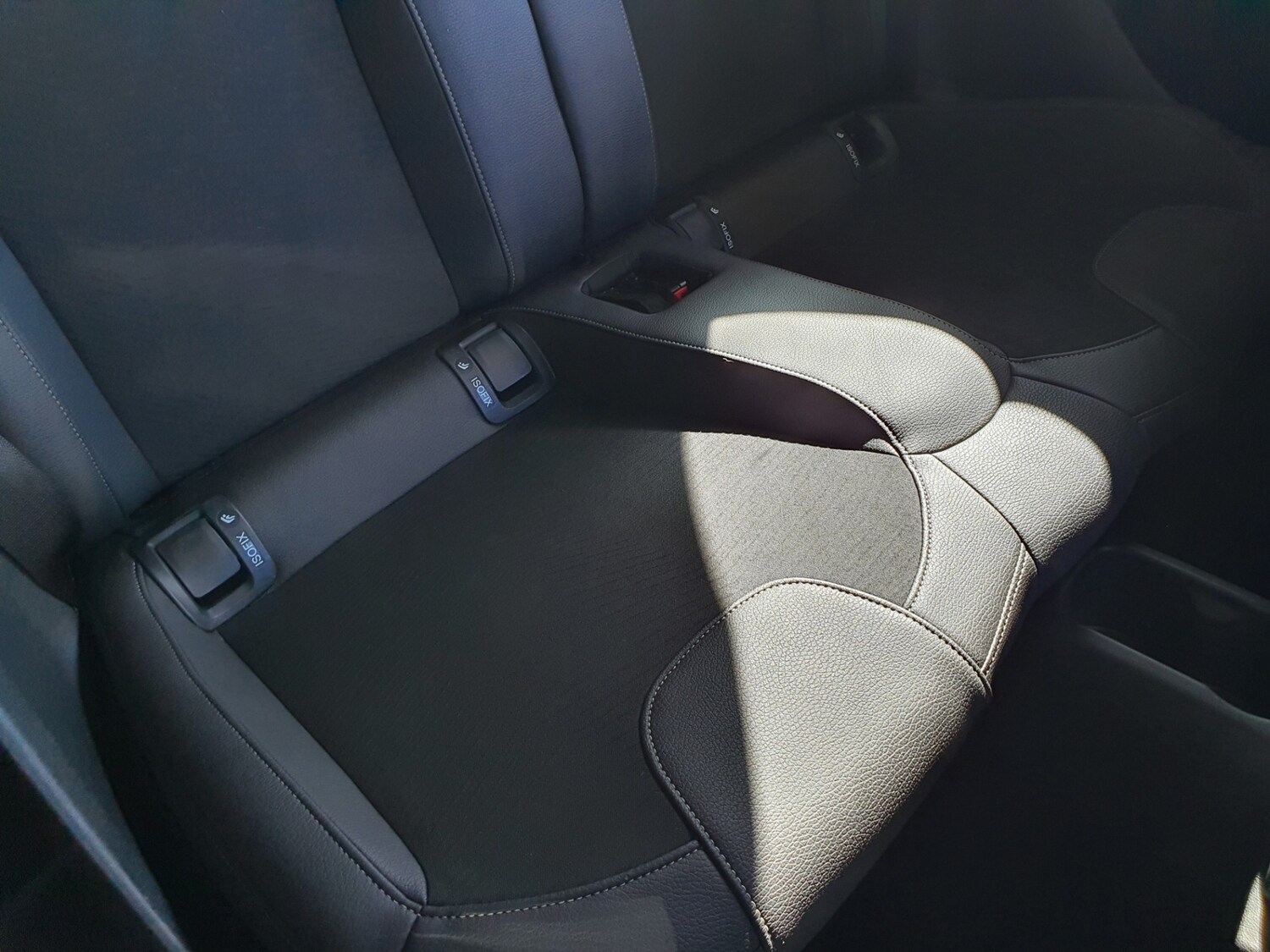 Used Vauxhall ADAM 2016 for sale - 76243126: Photo 14