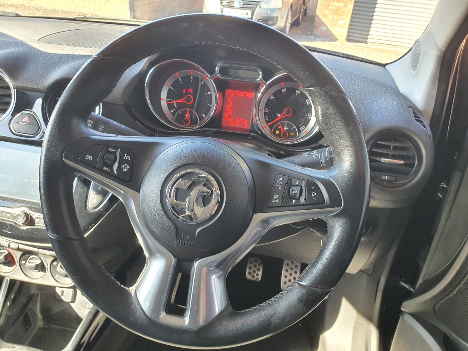 Used Vauxhall ADAM 2016 for sale - 76243126: Photo 9