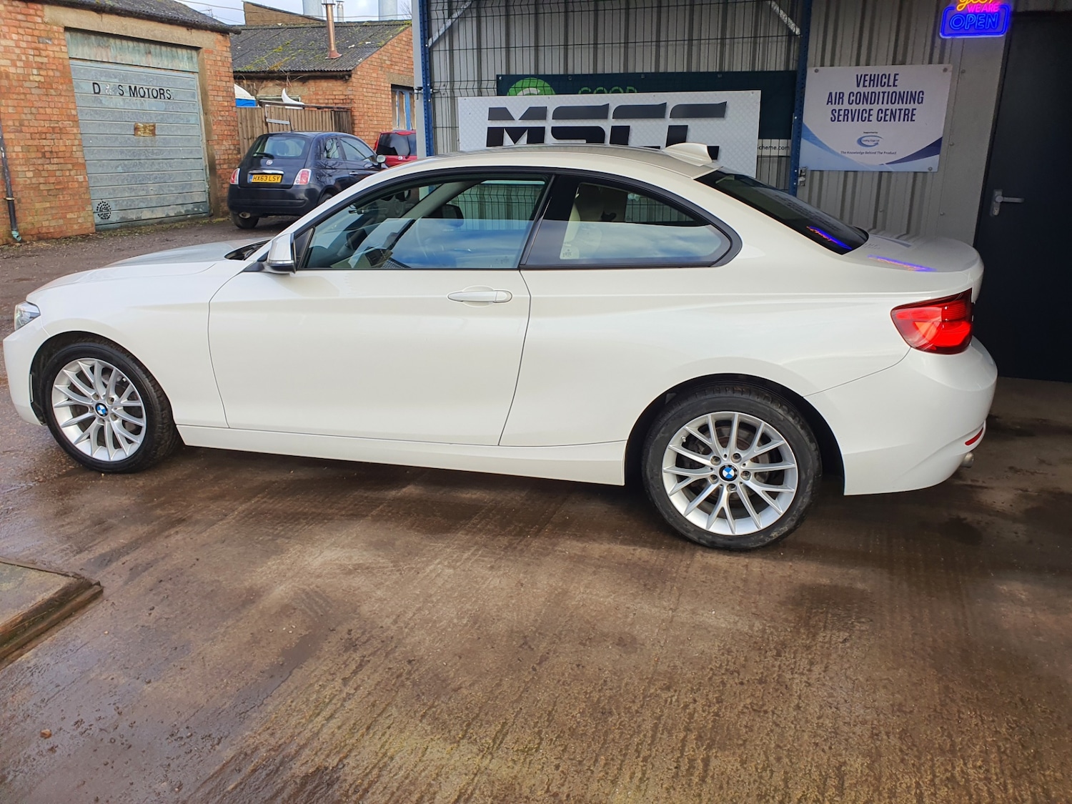 Used BMW 2 Series 2017 for sale - 77245141: Photo 4