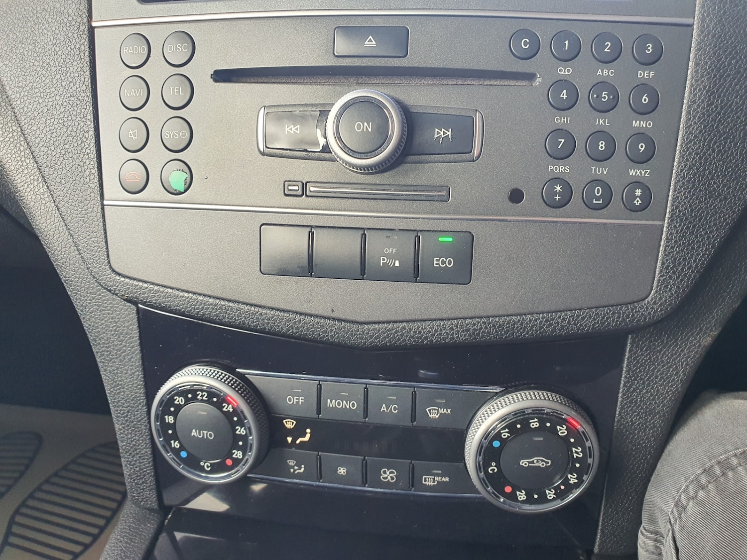 Used Mercedes-Benz C Class 2011 for sale - 77301008: Photo 12