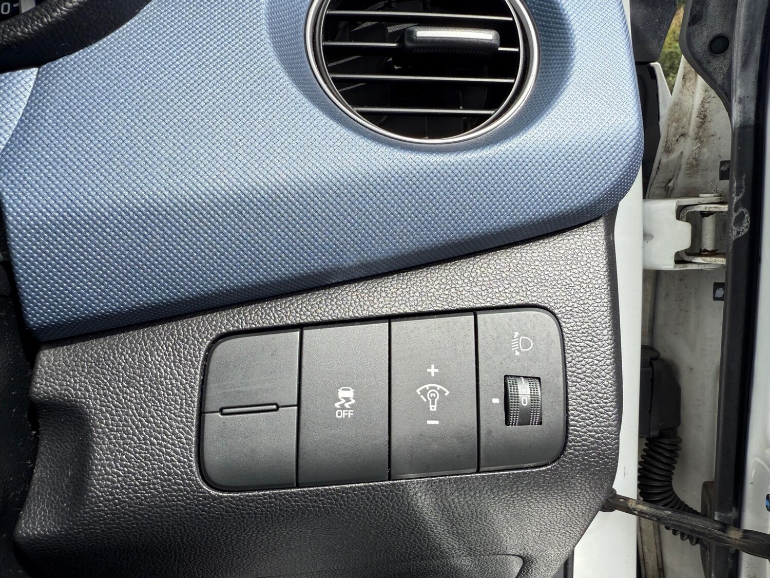 Used Hyundai i10 2015 for sale - 76214006: Photo 19