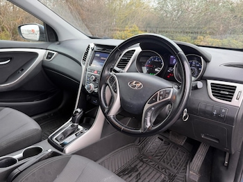 Used Hyundai i30 2016 for sale - 77175359: Photo