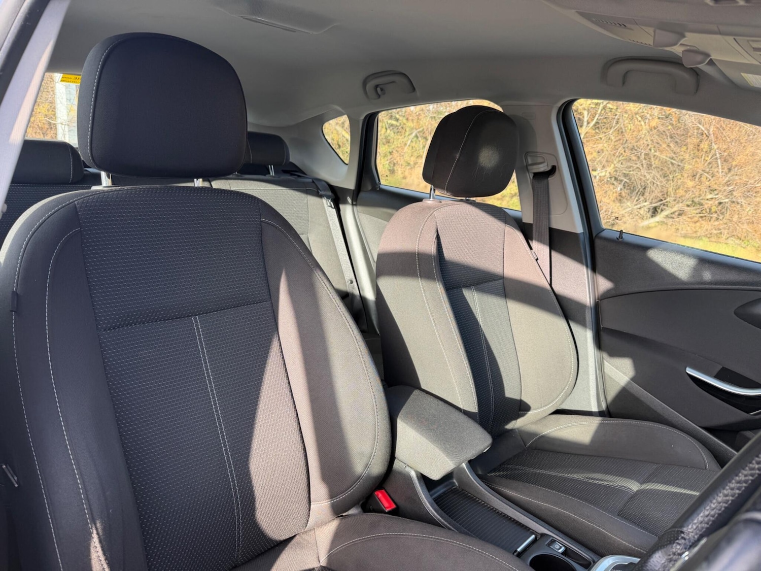 Used Vauxhall Astra 2011 for sale - 76913446: Photo 10