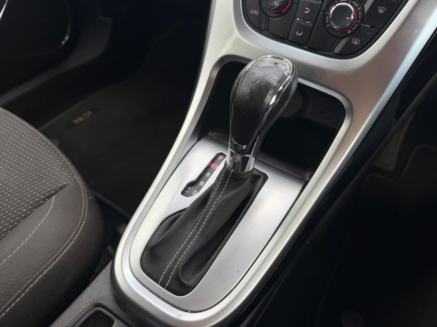 Used Vauxhall Astra 2011 for sale - 76913446: Photo 12