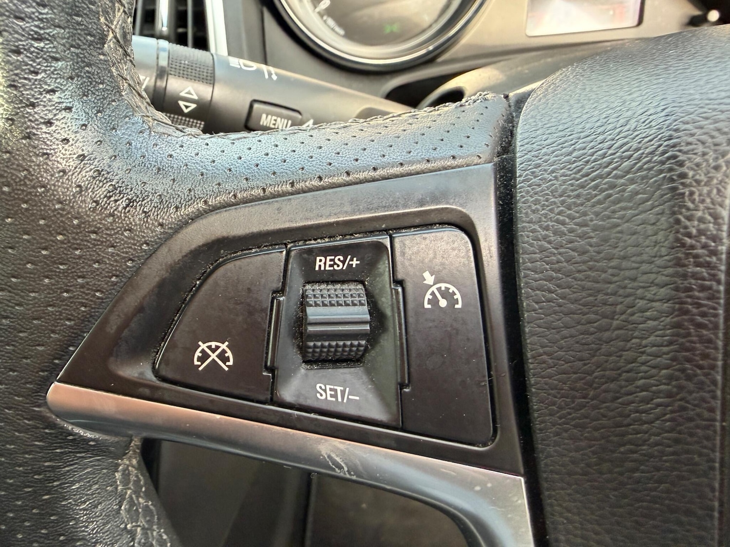 Used Vauxhall Astra 2011 for sale - 76913446: Photo 13