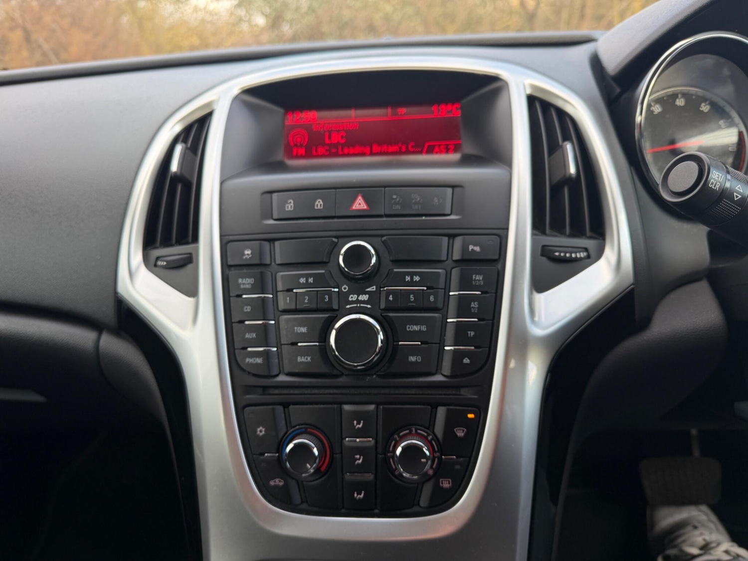 Used Vauxhall Astra 2011 for sale - 76913446: Photo 15