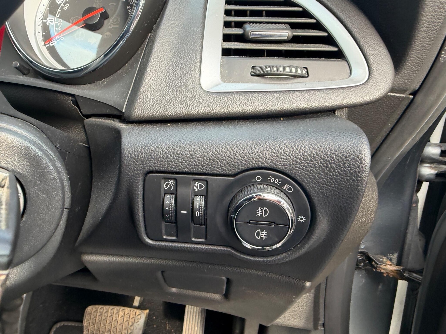 Used Vauxhall Astra 2011 for sale - 76913446: Photo 18