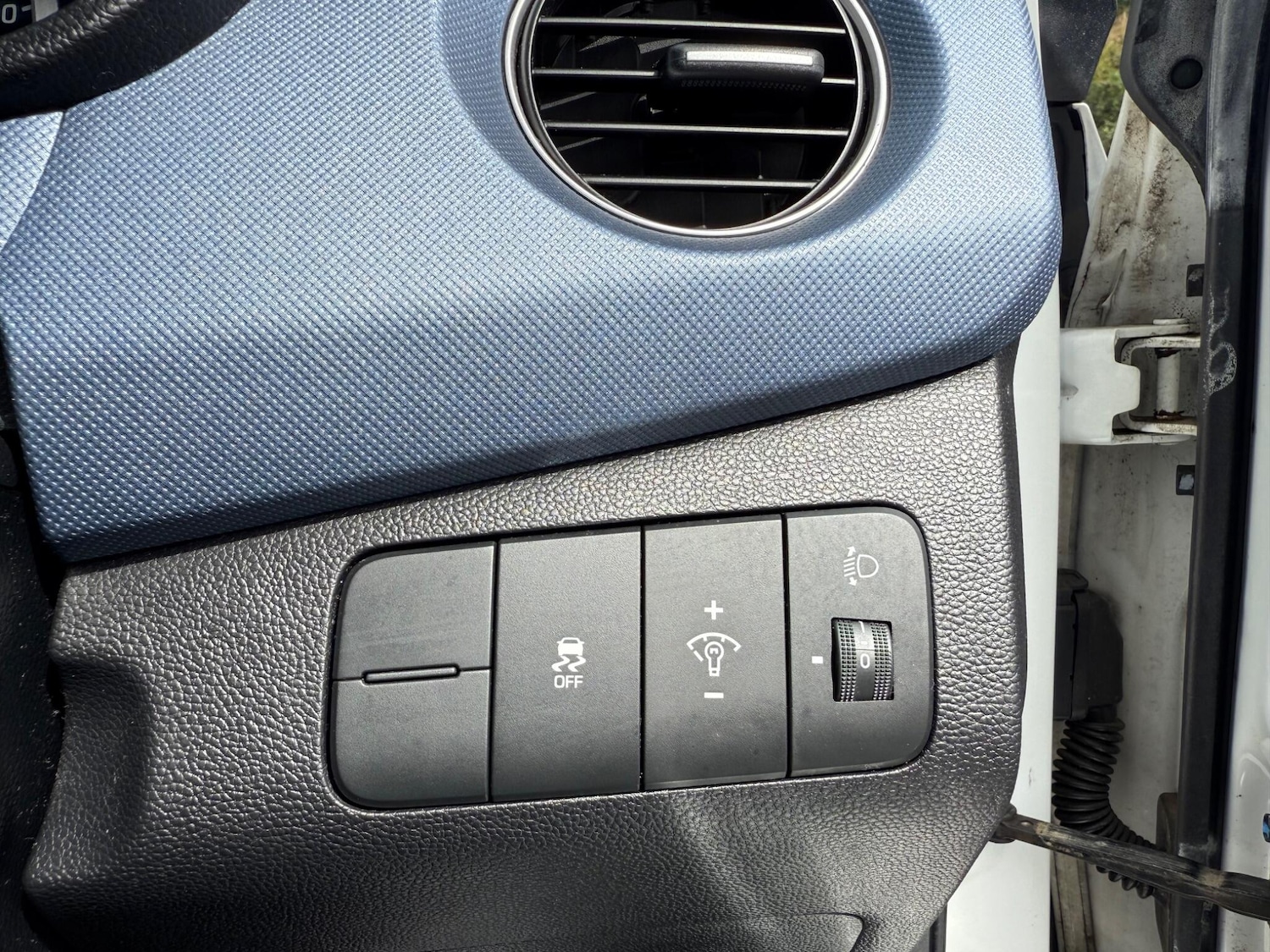 Used Hyundai i10 2015 for sale - 76702425: Photo 19