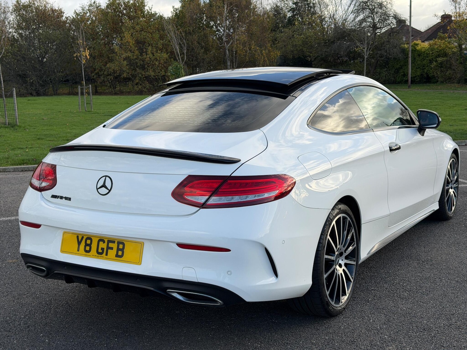 Used Mercedes-Benz C Class 2017 for sale - 76688729: Photo 9