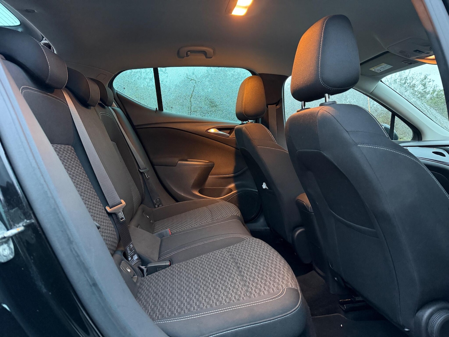 Used Vauxhall Astra 2017 for sale - 76772133: Photo 10