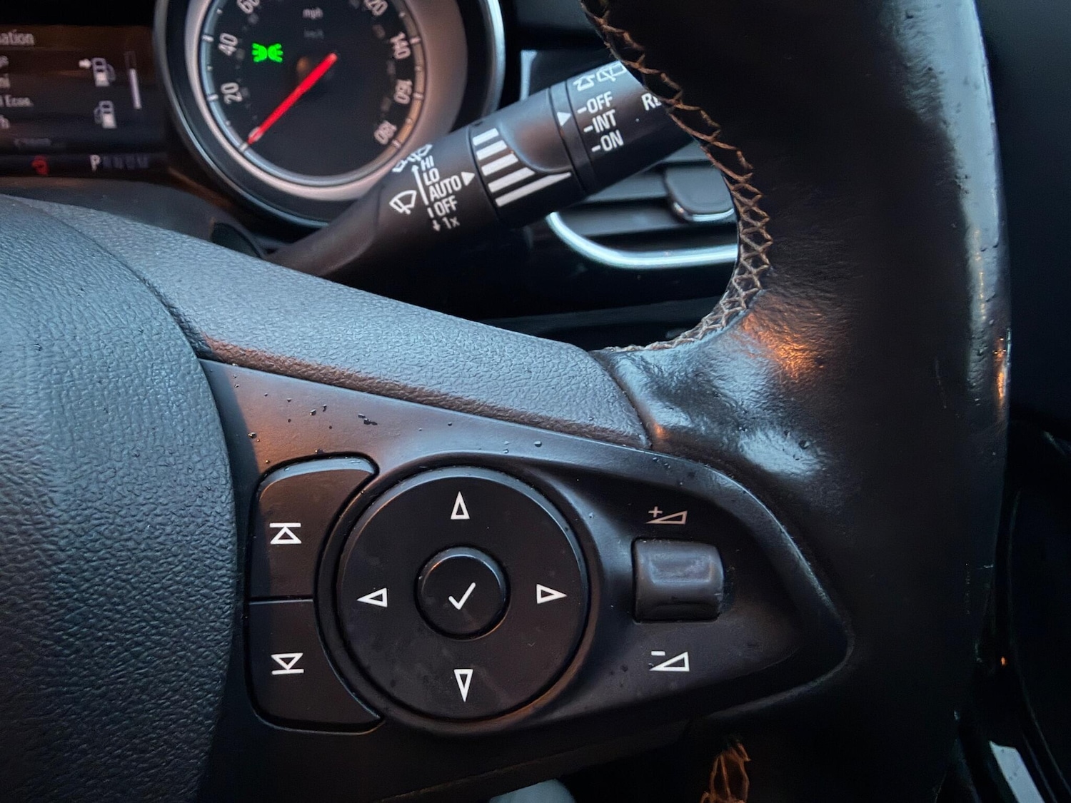 Used Vauxhall Astra 2017 for sale - 76772133: Photo 13