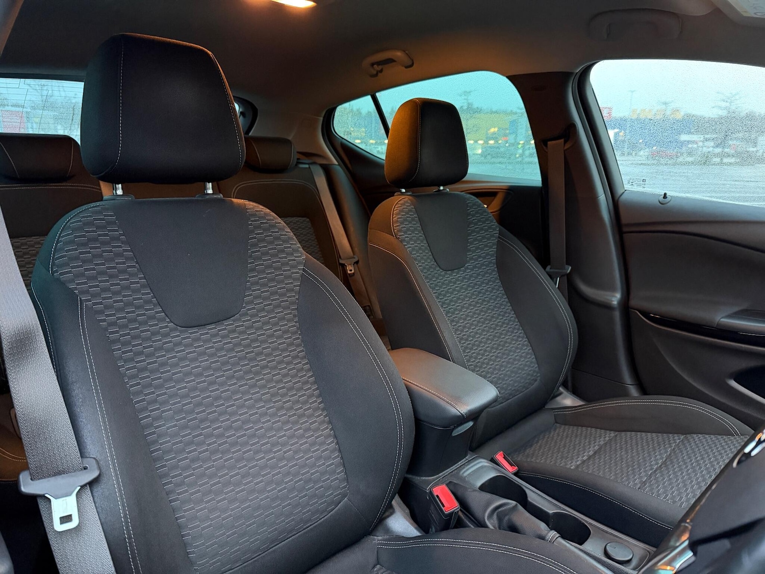 Used Vauxhall Astra 2017 for sale - 76772133: Photo 9