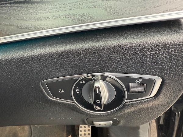 Used Mercedes-Benz E-Class 2020 for sale - 75635125: Photo 18