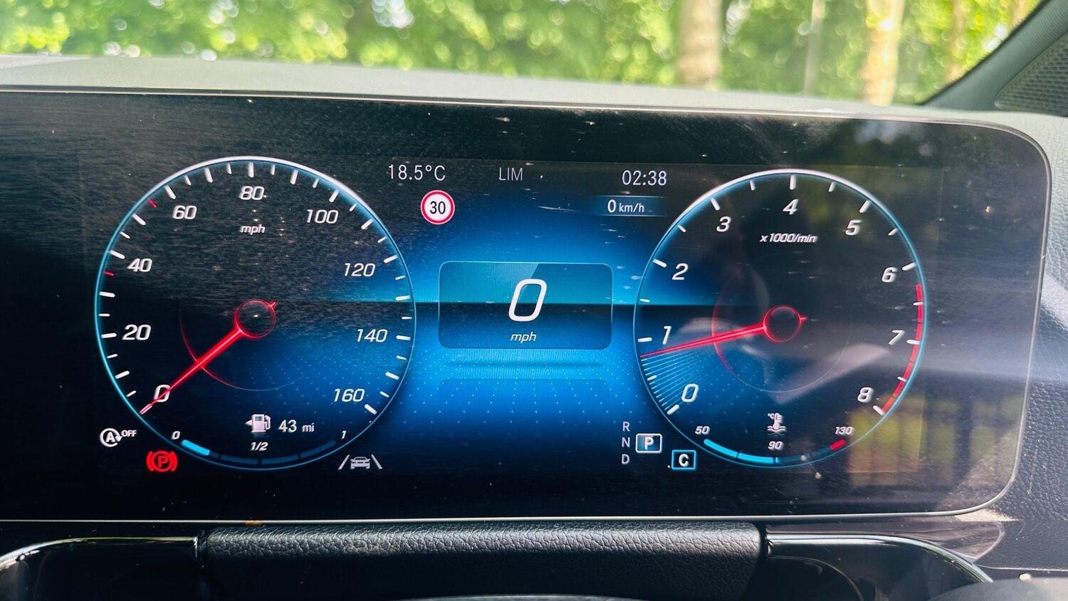 Used Mercedes-Benz GLA 2022 for sale - 76688923: Photo 25