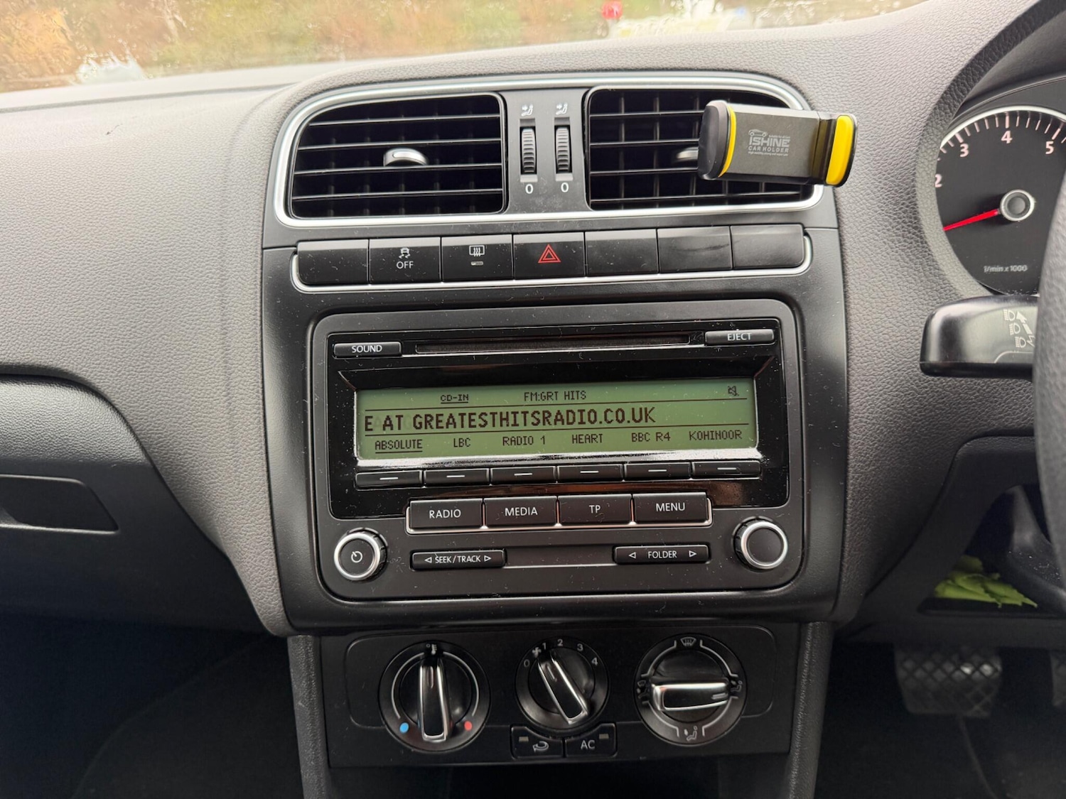 Used Volkswagen Polo 2011 for sale - 76994795: Photo 11