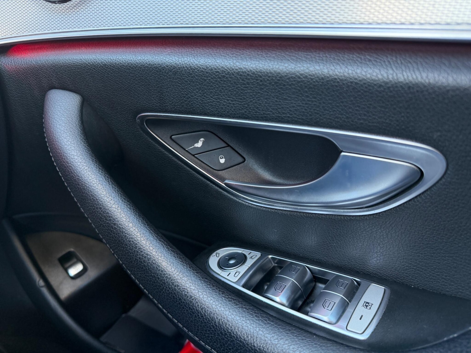 Used Mercedes-Benz E Class 2017 for sale - 77358975: Photo 27