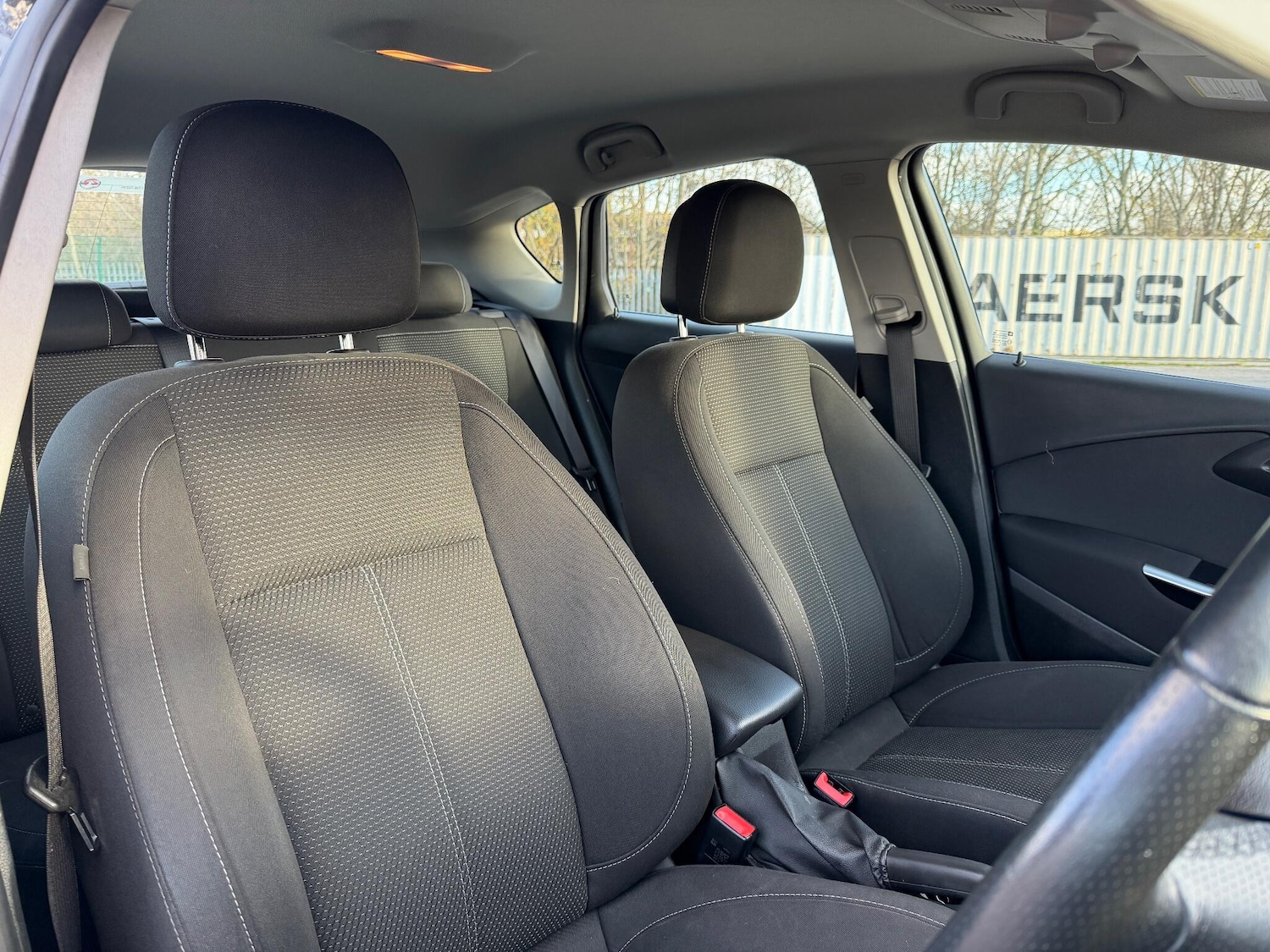 Used Vauxhall Astra 2013 for sale - 77050261: Photo 9