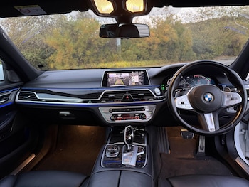 Used BMW 7 Series 2022 for sale - 76689372: Photo