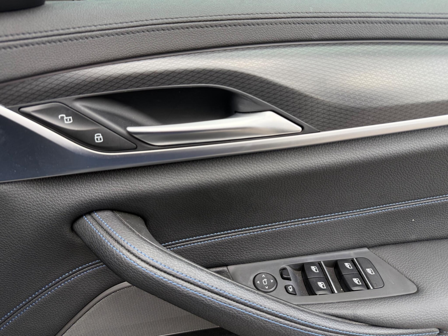 Used BMW 5 Series 2022 for sale - 76690068: Photo 29