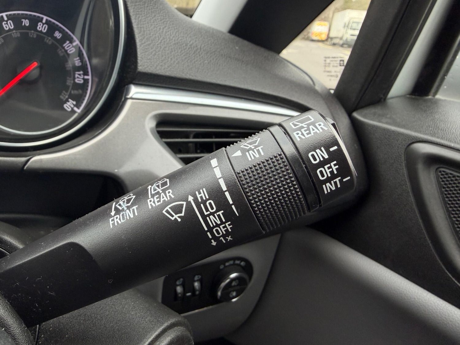 Used Vauxhall Corsa 2016 for sale - 77305380: Photo 21