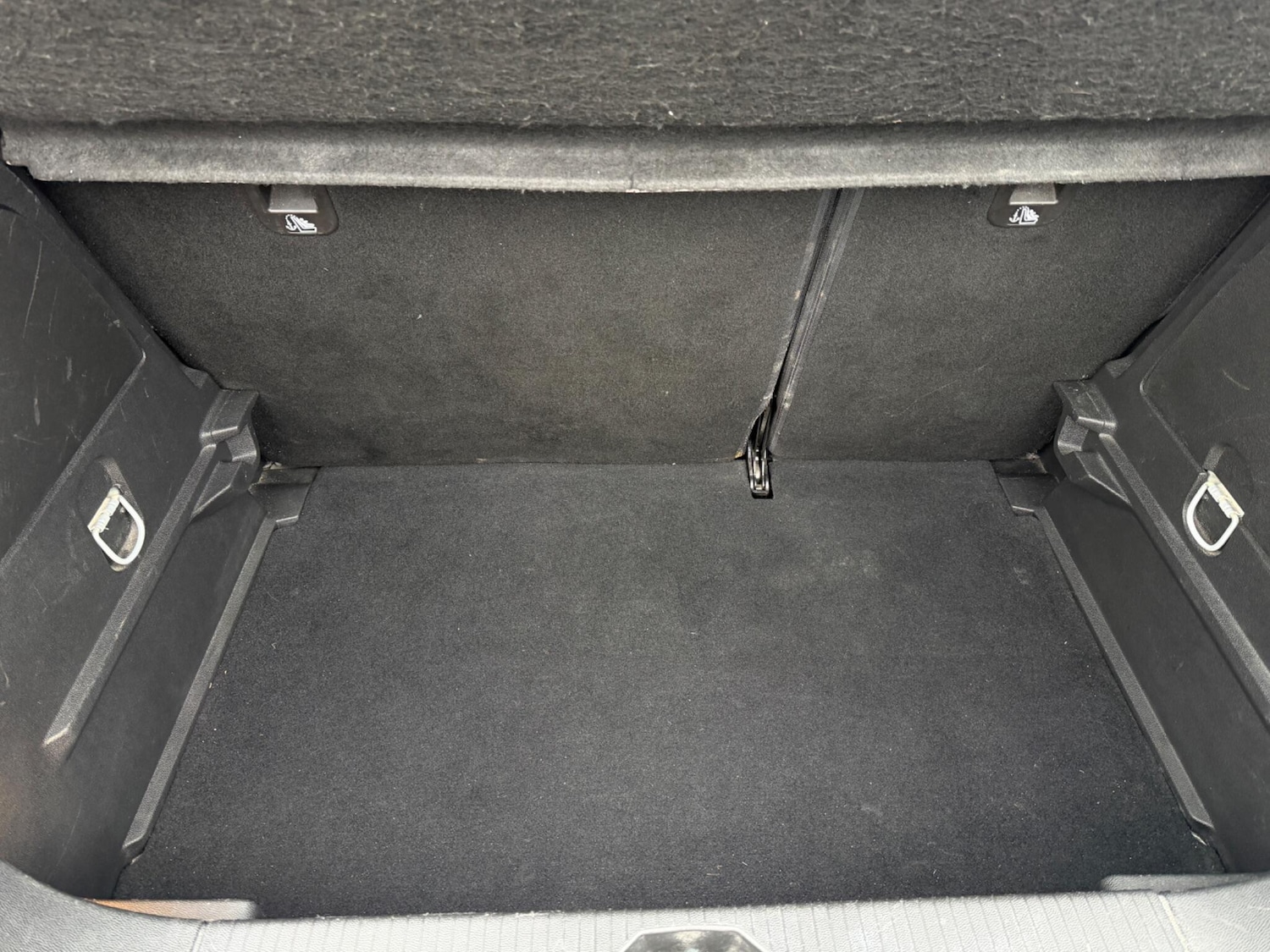 Used Vauxhall Corsa 2016 for sale - 77305380: Photo 23