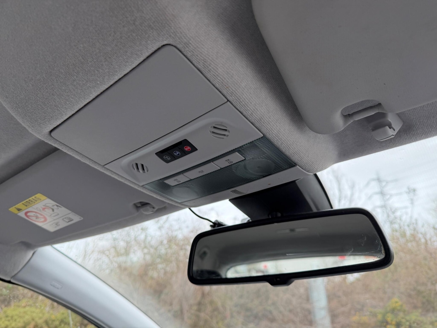 Used Vauxhall Corsa 2016 for sale - 77305380: Photo 24