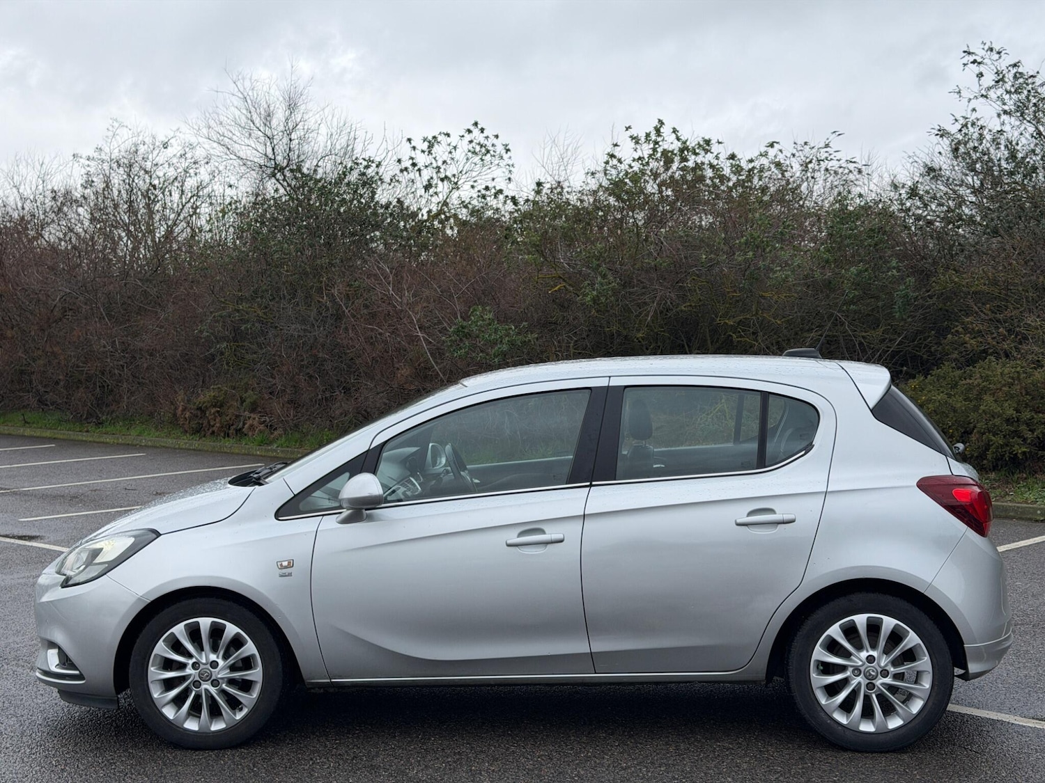 Used Vauxhall Corsa 2016 for sale - 77305380: Photo 7